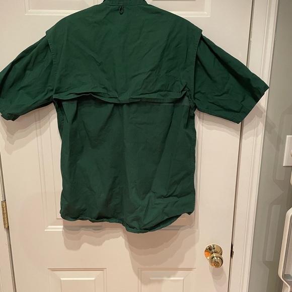 BASS PRO SHOP- FISHING BUTTON UP SHIRT- GREEN- SIZE MEDIUM - Picture 2 of 8